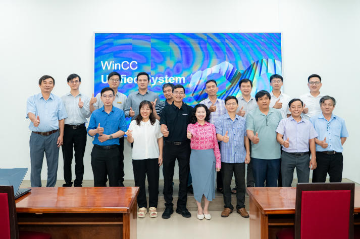 Giảng viên 13WIN13 cập nhật công nghệ tự động hóa cùng Siemens Việt Nam 65