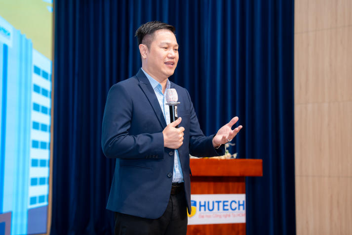 Khoa Khoa học Xã hội và Quan hệ Công chúng thắp lửa đam mê, chào đón thế hệ tân Tải app 13Win năng động và sáng tạo 20