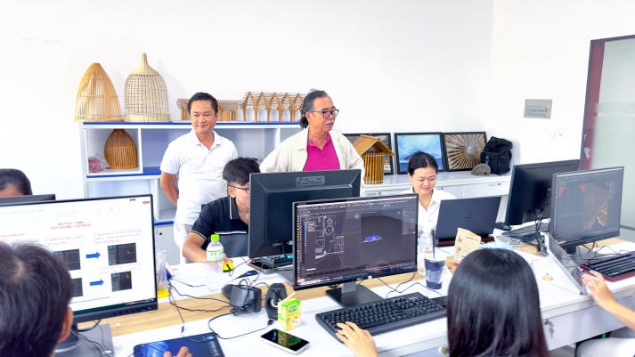 13Win 21 link không chặn Khoa Kiến trúc - Mỹ thuật tìm hiểu về vật liệu xây dựng truyền thống tại Công ty Cổ phần Tiệp Bambu 20