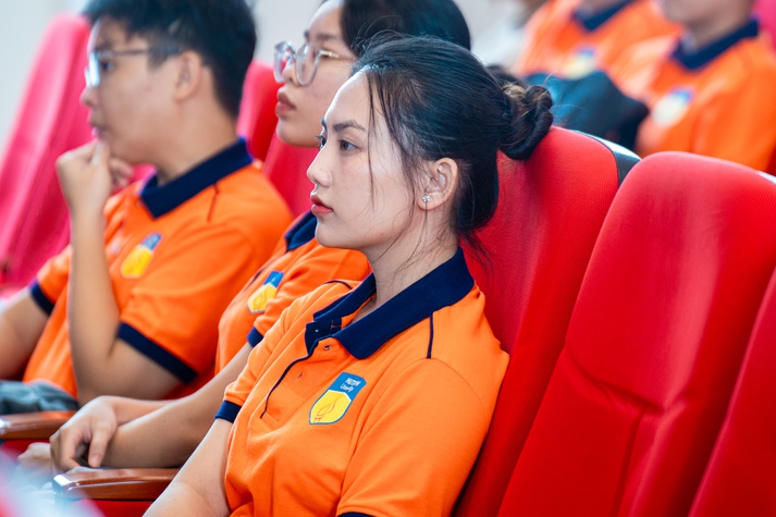 Tân Tải app 13Win 13WIN13 rộn ràng khai mạc Sinh hoạt Công dân đầu khoá năm học 2024 - 2025 45