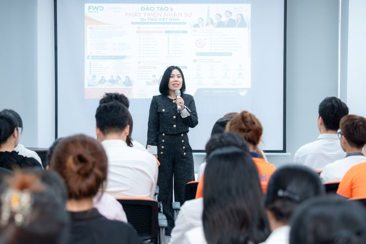 PR-ers 13WIN13 “bỏ túi” bí quyết phát triển sự nghiệp từ chuyên gia FWD Việt Nam 45