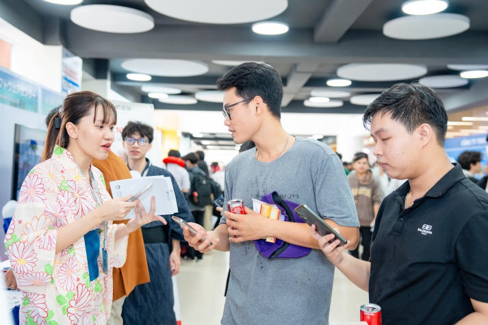 [Video] 13Win 21 link không chặn 13WIN13 săn hơn 1.500 đầu việc hấp dẫn tại Japan Job Fair 2024 78