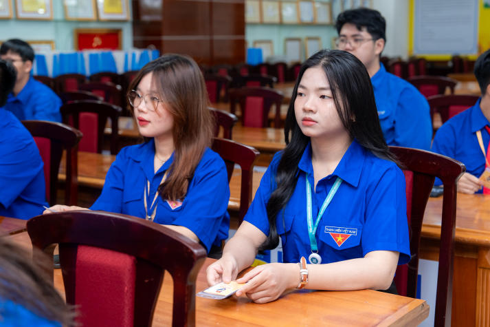 Tuổi trẻ Khoa Quản trị 13Win002 Truy cập link - Nhà hàng - Khách sạn: Năng động, gắn kết và vững bước trong nhiệm kỳ mới 43
