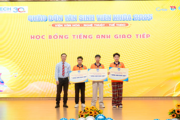 Chào đón tân Tải app 13Win 2025 Viện Văn hóa - Nghệ thuật - Thể thao: Sẵn sàng bứt phá cùng đam mê 56