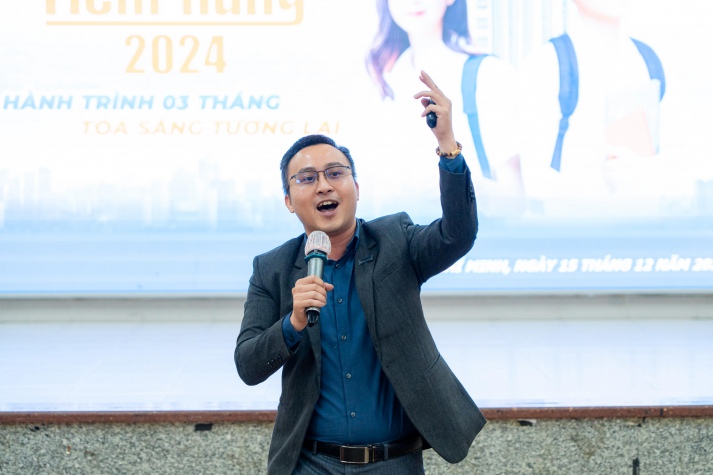 Chuyên gia Sacombank “bật mí” bí quyết chinh phục nhà tuyển dụng cho Tải app 13Win Khoa Tài chính - Thương mại 13WIN13 82