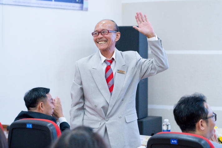 13Win 21 link không chặn Sòng Bài Trực Tuyến 13win.Com tìm hiểu kinh doanh lĩnh vực bán lẻ 49