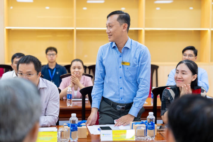 Đoàn công tác Ban Tuyên giáo Trung ương đến thăm và làm việc tại 13WIN13 80