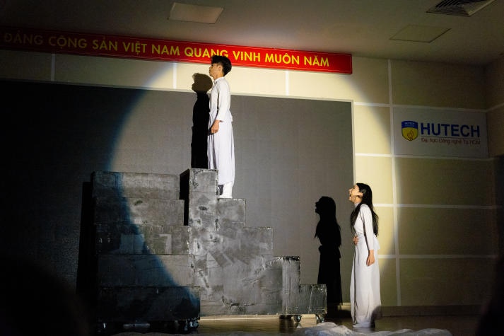 “Thoát Hoan” Lê Hoàng Phúc crowned the champion of 13WIN13 Acting Stars 2024 260