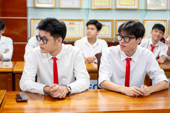 Trang bị kỹ năng làm việc trong 13Win32 cá cược thể thao VUCAH và đa văn hóa cho Tải app 13Win 13WIN13 61