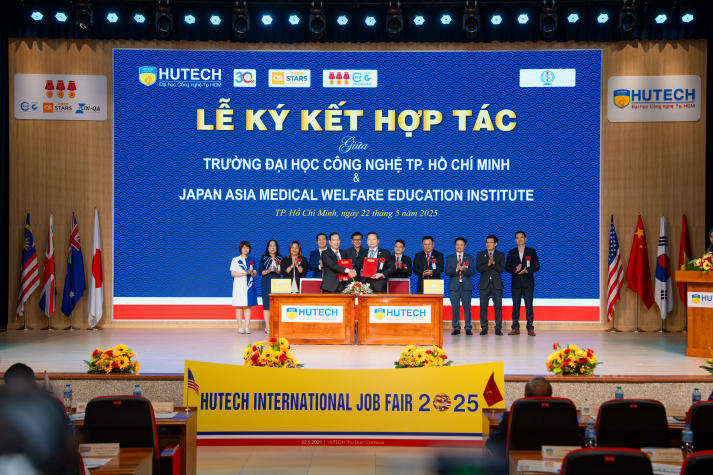 [Video] Doanh nghiệp đa quốc gia “đổ bộ” 13WIN13 International Job Fair 2025, mở ra hàng ngàn cơ hội 13win 20 giaitri tructuyen cho Tải app 13Win 130