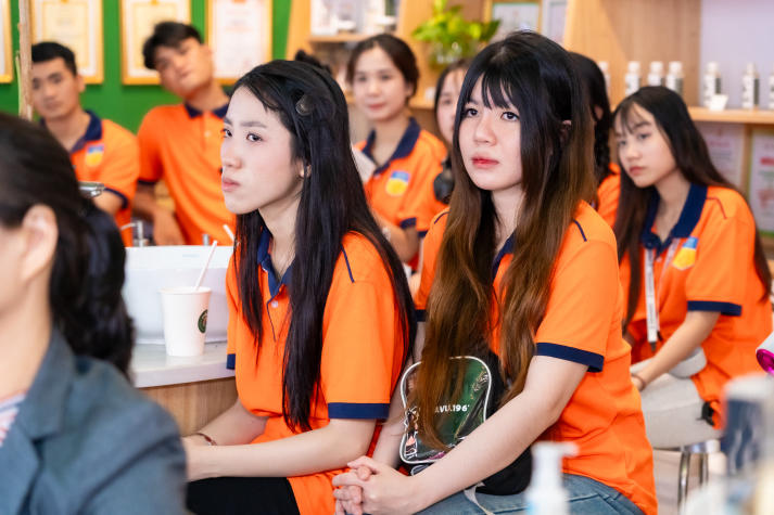 13WIN13 Startup Tour 2025: 13Win 21 link không chặn 13WIN13 trải nghiệm thực tế khởi nghiệp tại Bến Tre 45