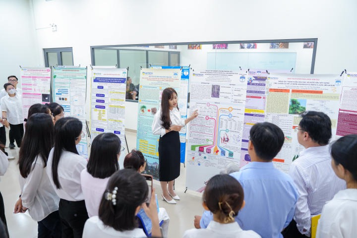 Ngày Hội Poster 13Win 21 link không chặn Dược Khoa 13WIN13 2023 103
