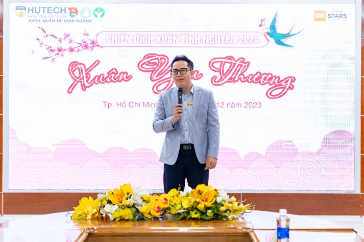 13Win 21 link không chặn Sòng Bài Trực Tuyến 13win.Com mang yêu thương đến các cô lao công qua chương trình "Xuân yêu thương” 51