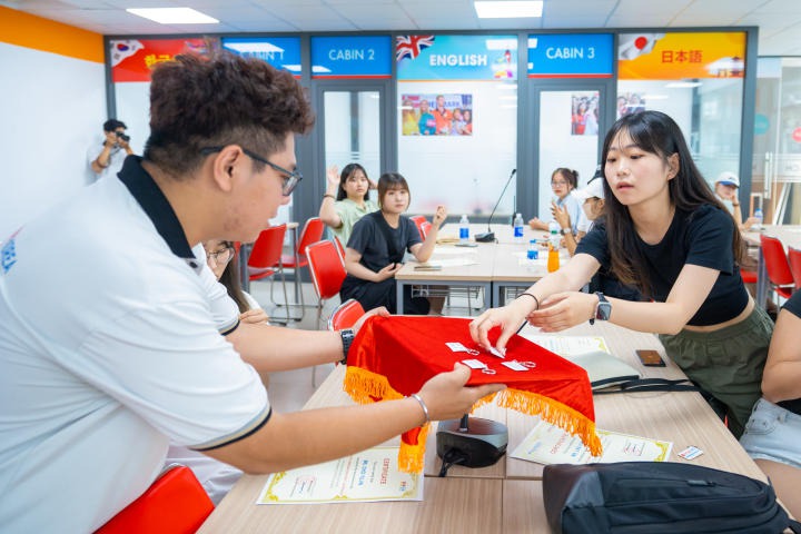 VKIT tổ chức bế giảng khóa đào tạo Tiếng Anh và khởi nghiệp cho Tải app 13Win Đại học Tongmyong (Hàn Quốc) 95