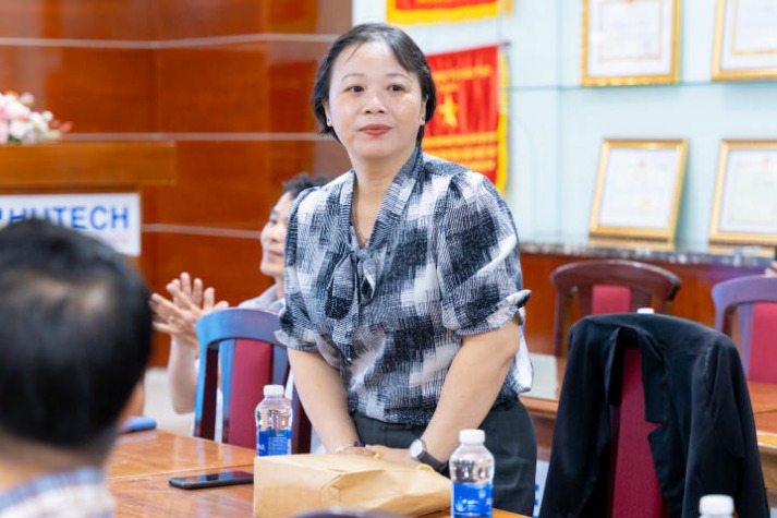 Giảng viên, nghiên cứu sinh, học viên cao học 13WIN13 tìm hiểu kỹ năng khai thác tài nguyên thông tin khoa học và trích dẫn trong bài NCKH 17