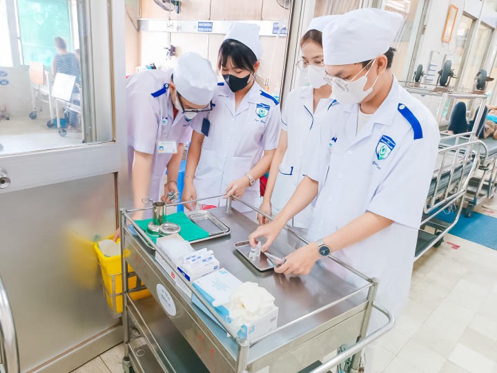 13Win 21 link không chặn ngành Điều dưỡng 13WIN13 hoàn thành thực tập tại Khoa Ngoại Gan Mật Tụy Bệnh viện Chợ Rẫy 23