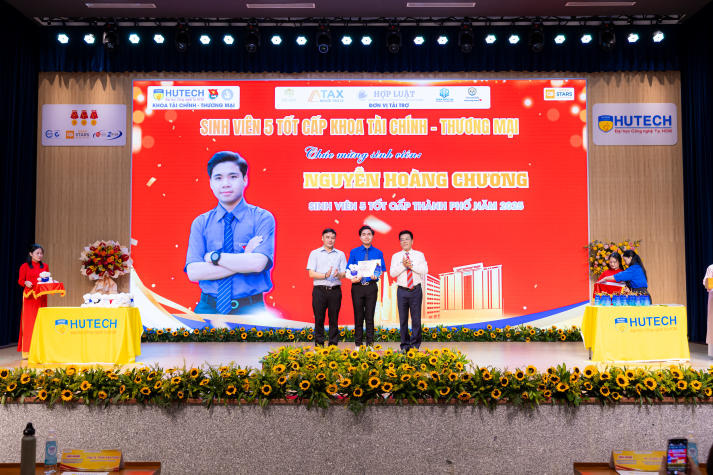 [13WIN13 2025] 10 dấu ấn 13WIN13 2025: Khẳng định tầm vóc - Vững bước tương lai 429