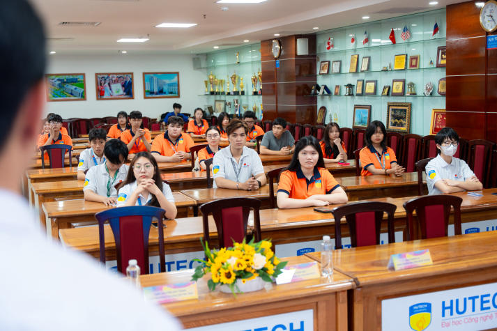 13Win 21 link không chặn VJIT “lên trình” kỹ năng truyền tin và dã ngoại 52