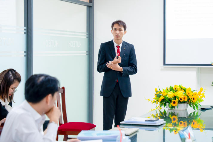 Nhiều nghiên cứu mới lạ được trình bày trong buổi bảo vệ luận văn/đề án 13Win13 link đăng nhập 13Win 22 miễn phí mỗi ngày ngành Marketing 134