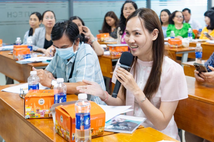 Chuyên gia NXB ĐH Cambridge Việt Nam chia sẻ kỹ năng thiết kế hoạt động dạy và học phân hoá cho 13Win22 con - Tải app về điện thoại nhận lì xì Khoa Tiếng Anh 101