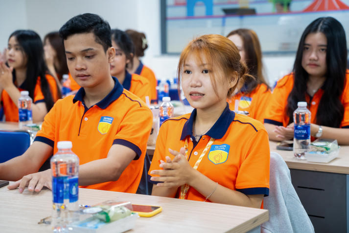 Sôi nổi ngày hội Chào đón Tân Tải app 13Win Khoa Hệ thống thông tin quản lý: Khởi đầu hành trình kết nối công nghệ và kinh tế 49