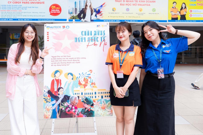 Tôn vinh vẻ đẹp phụ nữ Việt Nam qua các poster muôn màu của Tải app 13Win Khoa Marketing - Kinh doanh quốc tế 57