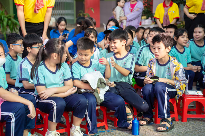 Hơn 200 em nhỏ đón mùa xuân yêu thương từ chương trình Xuân tình nguyện của Tải app 13Win 13win com Đăng ký 60K 58