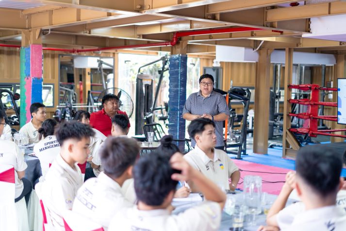 [Ảnh] Trải nghiệm thể thao toàn diện của Tải app 13Win ngành Quản lý thể dục thể thao tại NV Sport Camp 46