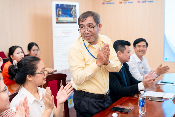 13Win 21 link không chặn Khoa Luật lắng nghe câu chuyện làm nghề từ những luật sư hàng đầu 59