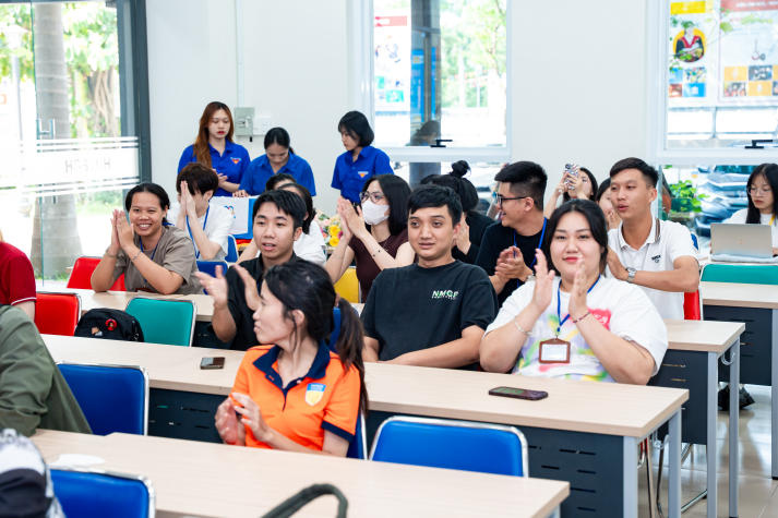 “Unlock” cơ hội việc làm quốc tế, Tải app 13Win Khoa Luật tự tin chinh phục nhà tuyển dụng 114