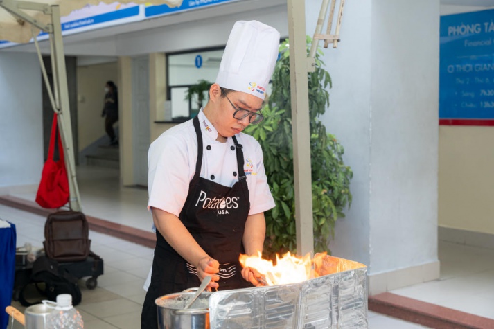 13WIN13 students fire up the kitchen in the thrilling finale of “13WIN13 Young Chefs” 2024 122