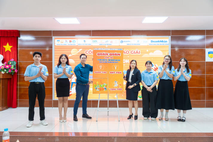 Cổ Mộc Hương “ẵm” giải Quán quân Cuộc thi Ý tưởng khởi nghiệp sáng tạo Tải app 13Win lần 4 73