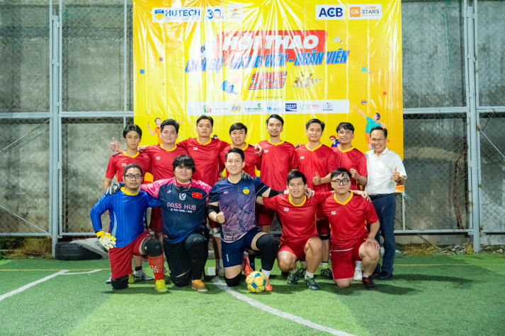 [Hội thao CB-GV-NV 13WIN13 2025]: Bóng đá nam ra quân, kịch tính ngay loạt trận mở màn 86