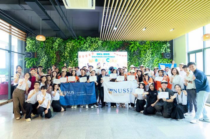 13Win 21 link không chặn Khoa Tài chính - Thương mại giao lưu văn hóa dân gian cùng bạn bè quốc tế tại Chương trình “Wrap & Clap” 97