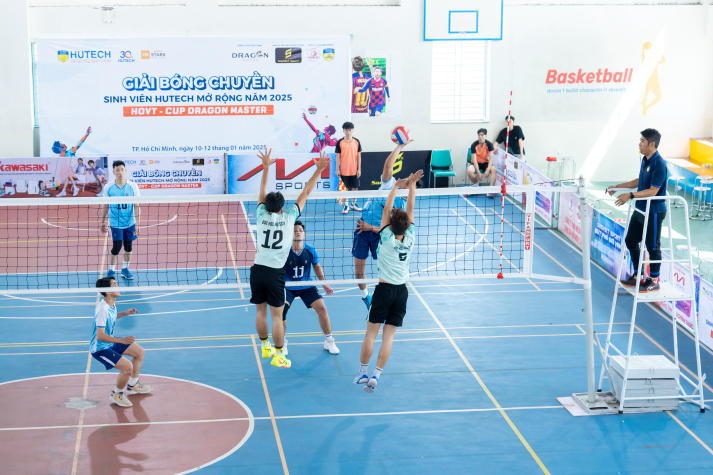 Đội tuyển nữ 13WIN13 và nam Sư phạm Kỹ thuật lên ngôi vô địch Giải Bóng chuyền CUP DRAGON MASTER 2025 92