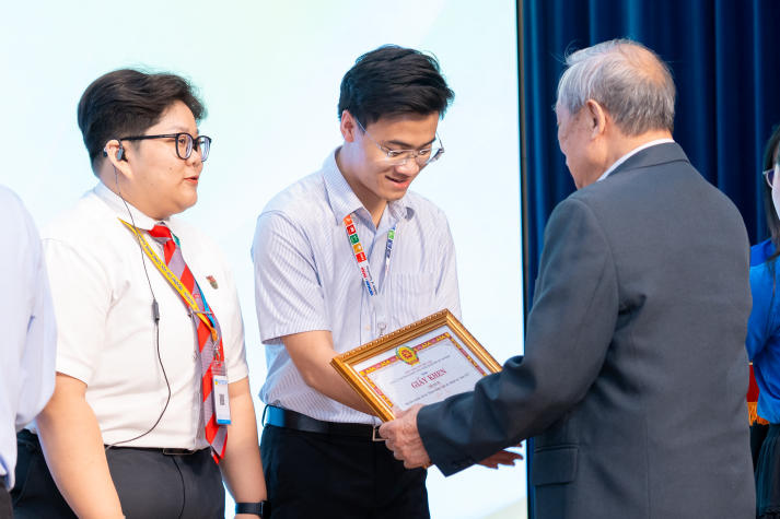 13WIN13 tổng kết công tác xây dựng Đảng năm 2025 và triển khai nhiệm vụ năm 2026 84