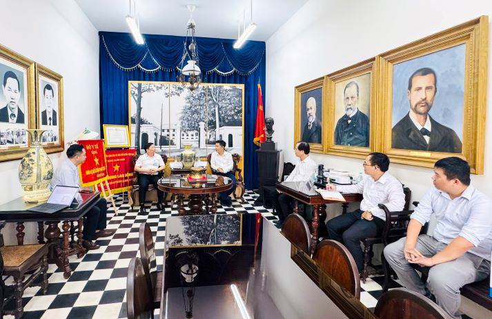 Viện Pasteur kết nối cùng Trường Y và Khoa học 13Wim app nổ hũ mượt mà 13WIN13, mở rộng hợp tác đào tạo và nghiên cứu y khoa 9