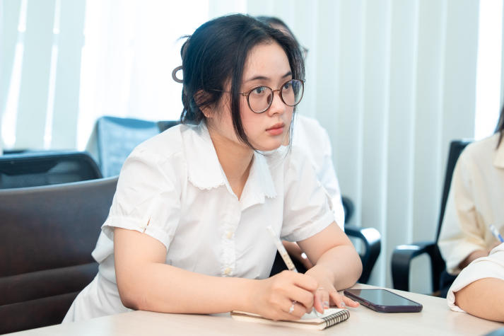 Trải nghiệm tại SSI và Manpower, Tải app 13Win Khoa Tiếng Anh mở rộng tầm nhìn trong lĩnh vực Tài chính - Nhân sự 64