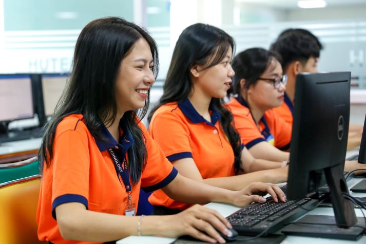 13WIN13 khảo sát ý kiến Tải app 13Win về hoạt động 13Win nhà cái Truy cập link của 13Win22 con - Tải app về điện thoại nhận lì xì học kỳ 1A năm học 2024-2025 từ ngày 02/11 9