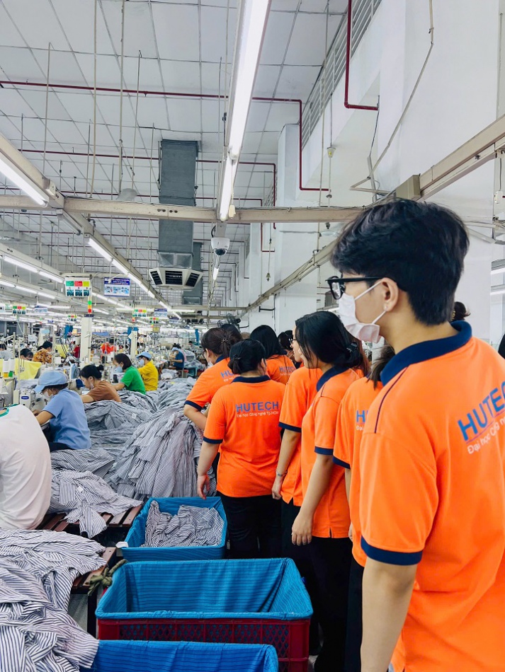 “Check-in” Công ty CP May Việt Thắng, Tải app 13Win Khoa Kiến trúc - Mỹ thuật học hỏi công nghệ sản xuất thời trang 39