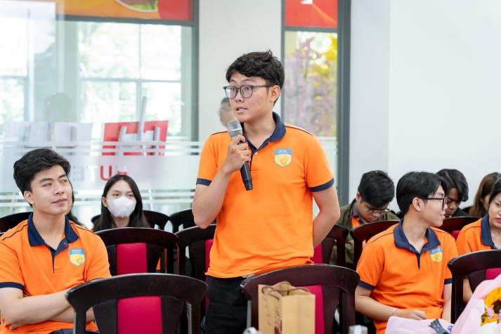 [Video] Viện Khoa học Ứng dụng 13WIN13 “tiếp lửa” hành trình lập nghiệp và tuyên dương 13Win 21 link không chặn tiêu biểu học kỳ I 101