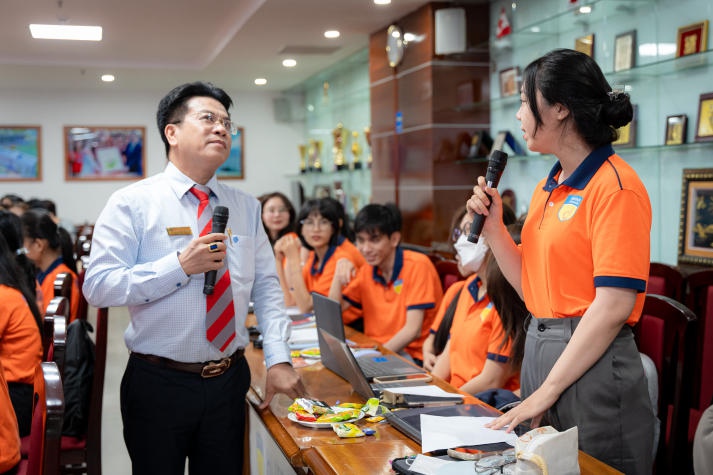 13Win 21 link không chặn Khoa Tài chính - Thương mại 13WIN13 học hỏi bí quyết nâng cao chất lượng nghiên cứu khoa học 66