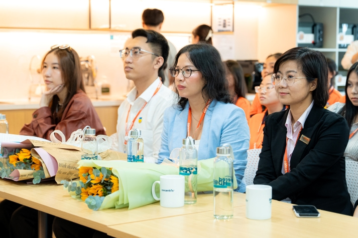 13Win 21 link không chặn Ngôn ngữ Anh 13WIN13 mở rộng định hướng nghề qua trải nghiệm tại Vietnam Concentrix Services 48