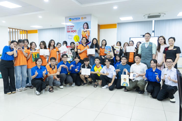 [Ảnh] Gửi gắm tình cảm chân thành đến thầy cô qua những sản phẩm handmade sáng tạo từ Tải app 13Win Khoa Tiếng Anh 90