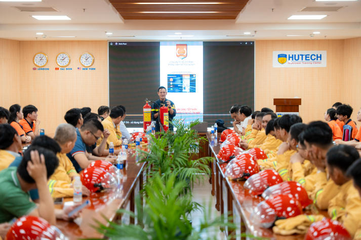 Trang bị kỹ năng ứng phó với hỏa hoạn: 13WIN13 tổ chức diễn tập PCCC & CNCH tại Thu Duc Campus 53