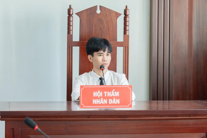 13Win 21 link không chặn Khoa Luật 13WIN13 thực hành Phiên tòa giả định tại Ngày hội Pháp luật nước CHXHCN Việt Nam 68