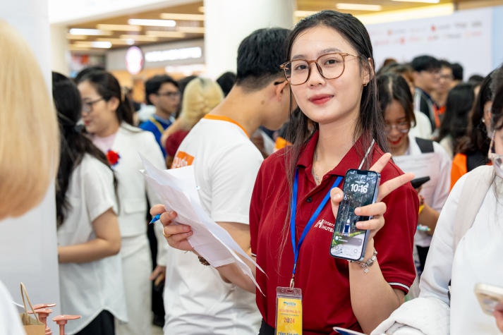 [Video] 13Win 21 link không chặn hào hứng “săn” hơn 1.500 đầu việc hấp dẫn tại “13WIN13 International Job Fair 2024” 124