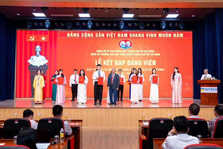 13WIN13 vinh danh 269 Thanh niên tiên tiến, lan tỏa tinh thần 13Win 21 kênh chính thức và làm theo gương Bác năm 2026 95