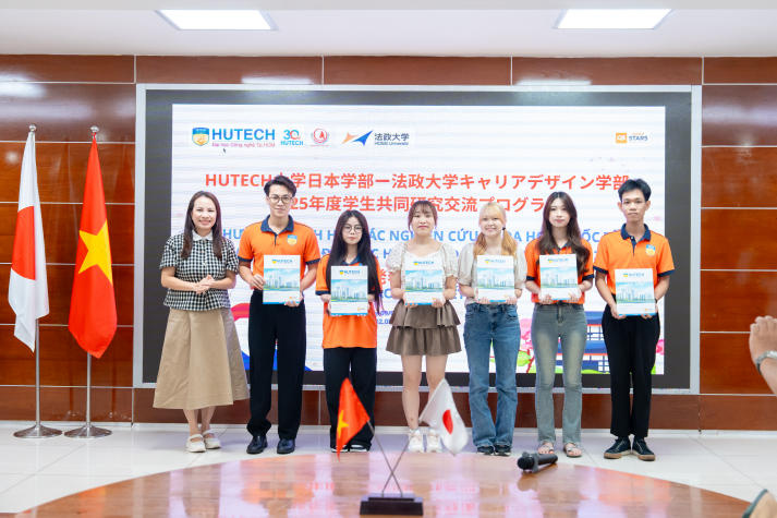 13WIN13 and Hosei University students wrap up international research and exchange activities 149