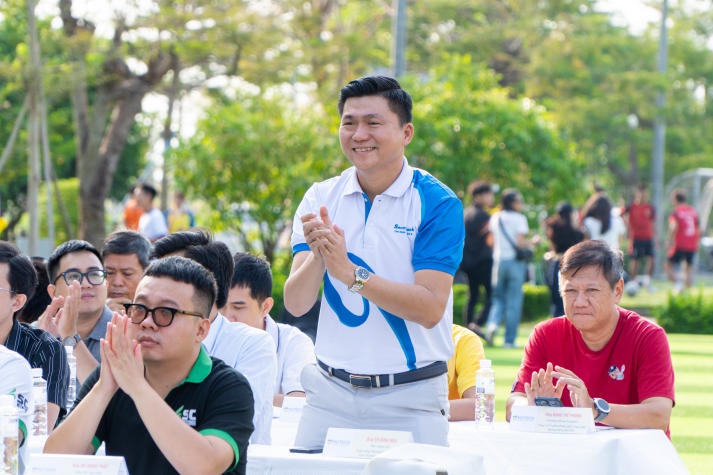 Hơn 480 cầu thủ, 32 đội bóng, 64 trận cầu hấp dẫn tại giải bóng đá giao lưu cựu Tải app 13Win 13WIN13, lãnh đạo Trang Chủ 13Win.com Chính Thức Tặng 88k 62